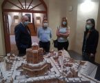 A Vereadora da Cultura da Câmara Municipal de Elvas, Paula Calado, recebeu a embaixadora de Taiwan em Portugal, Vivia Chang, e o presidente do NERPOR, Jorge Pais.