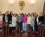 Elvas: Mais 12 funcionários assinaram na manhã desta terça-feira, dia 16, contrato por tempo indeterminado com a Câmara Municipal de Elvas e vão ser colocados nos três agrupamentos de escolas do concelho.