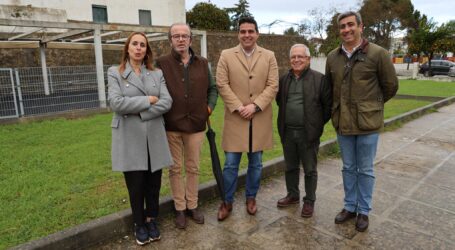 O Presidente do Município, Luís Rosinha, e os Vereadores Paulo Pinheiro e São Silveirinha visitaram no dia 18 de janeiro as instalações das valências de educação de infância da Santa Casa da Misericórdia