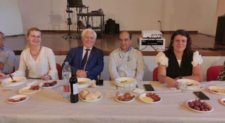 A edição 2024 da Festival da Idade de Ouro teve o seu segundo momento neste domingo, 2 de junho, no Centro de Convívio de Varche.