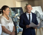 A exposição coletiva “A Coragem pela Defesa da Paz” foi inaugurada este sábado