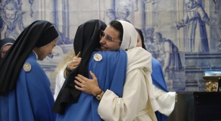 O Mosteiro da Ordem da Imaculada Conceição, recebeu no dia 9 de novembro, a Cerimónia de iniciação à Vida Religiosa (Tomada de Hábito) de Sor Maria Raquel