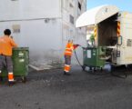 A Câmara Municipal de Estremoz está a efetuar a lavagem e higienização dos contentores de resíduos indiferenciados do concelho