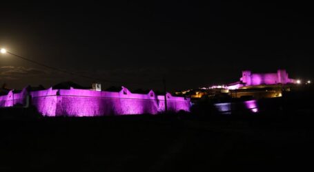 O Município de Campo Maior volta a associar-se à campanha “Outubro Rosa”, com a iluminação a cor de rosa da Fortificação Abaluartada
