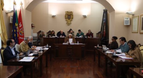 A Câmara Municipal aprovou, esta quarta-feira, a realização do XXVIII Carnaval Internacional de Elvas e o programa oficial das comemorações dos 367 anos da Batalha das Linhas de Elvas