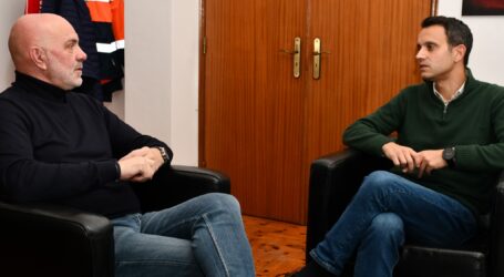 O Presidente da Câmara Municipal de Monforte, Miguel Rasquinho, recebeu, no seu gabinete, Tiago Teotónio Pereira, vogal executivo da Comissão Diretiva da Autoridade de Gestão do Programa Operacional Regional do Alentejo