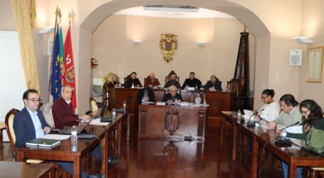 A Câmara Municipal de Elvas aprovou esta terça-feira, em reunião do executivo, realizada no Salão Nobre dos Paços do Concelho, a realização de várias iniciativas municipais, assim como de efemérides locais