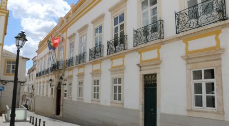 A Assembleia Municipal de Elvas reúne na sexta-feira, dia 26, pelas 16h00, em sessão ordinária, no Salão Nobre dos Paços do Concelho.