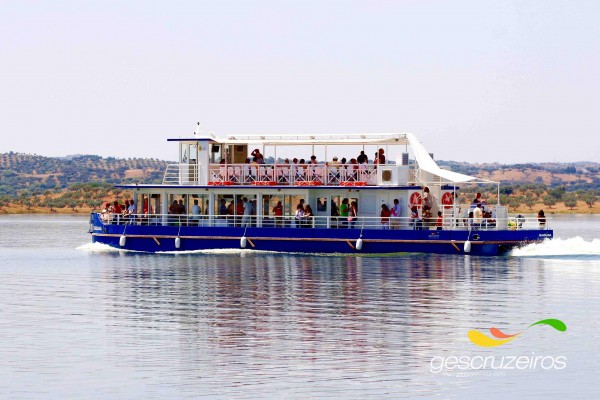 Barco_Guadiana_alqueva