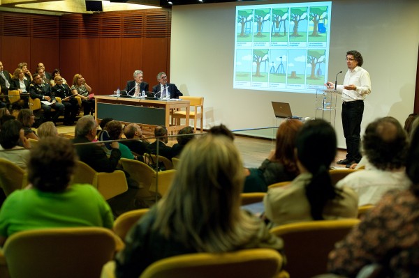 SEMINARIO FINAL APRESENTACAO DE MANUAL DA COMICAO NACIONAL DE PROTECCAO DAS CRIANCAS E JOVENS EM RISCO