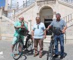 Pedro Murcela, entregou as duas primeiras bicicletas eléctricas do projeto “Rede de Bicicletas de Utilização Partilhada – Mochileiras”