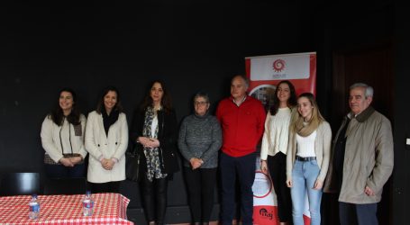 ARKUS – Associação Juvenil apresentou na sua Sede, o Projeto Velhos São os Trapos.