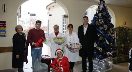 O Hospital de Santa Luzia de Elvas comemorou esta quarta-feira, 18, o Natal com uma pequena celebração