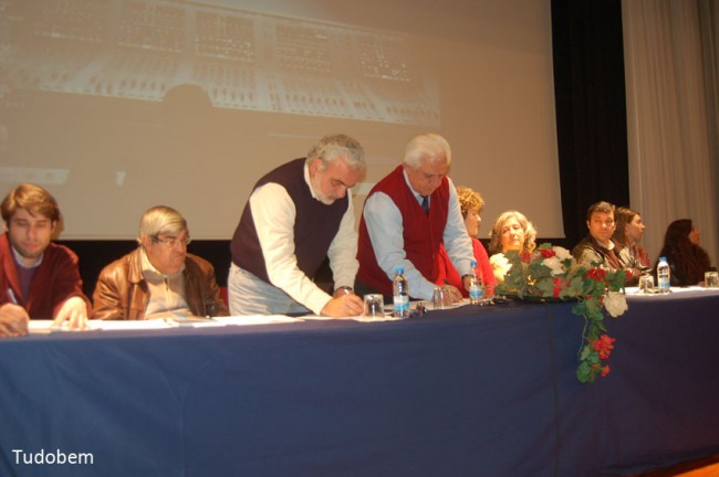 Momento da Assinatura entre o Presidente da Confederação e o Município de Elvas