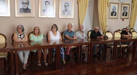 O Município de Elvas homenageou esta quinta-feira, dia 24, 14 funcionários que atingiram recentemente a aposentação ao longo de 2025 e 2026