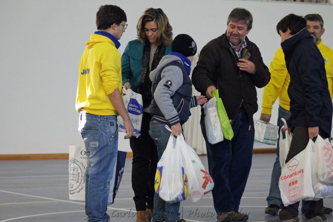 A Secção de Basquetebol d’”O Elvas” CAD fez a entrega dos alimentos angariados na Campanha “Cesto Solidário”