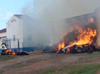 Armazêm onde se deu o incêndio - clique p/ ampliar
