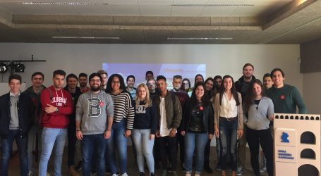 Juventude Socialista de Elvas esteve na Escola Secundária D. Sancho II “Eu, Deputado”
